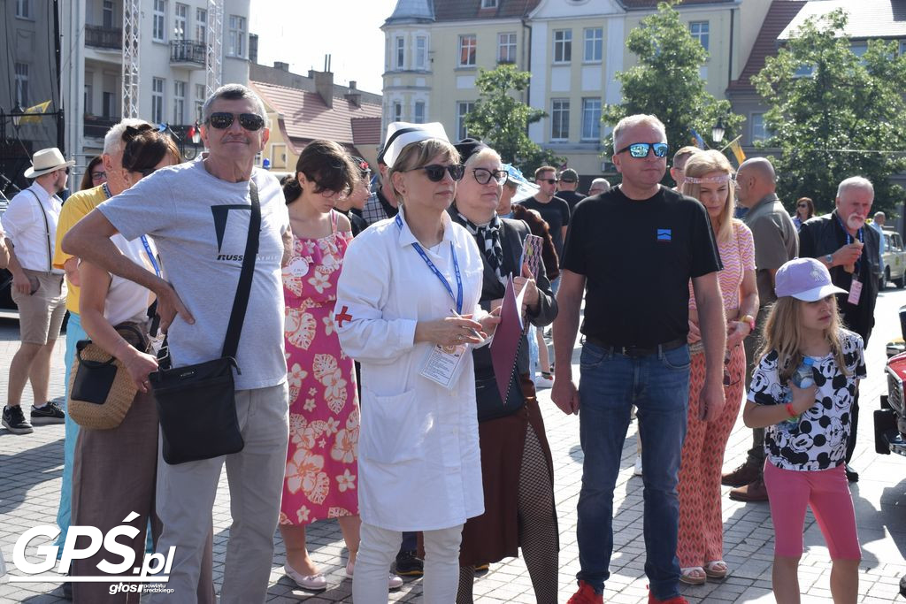 X Rajd Pojazdów Zabytkowych po drogach powiatu średzkiego