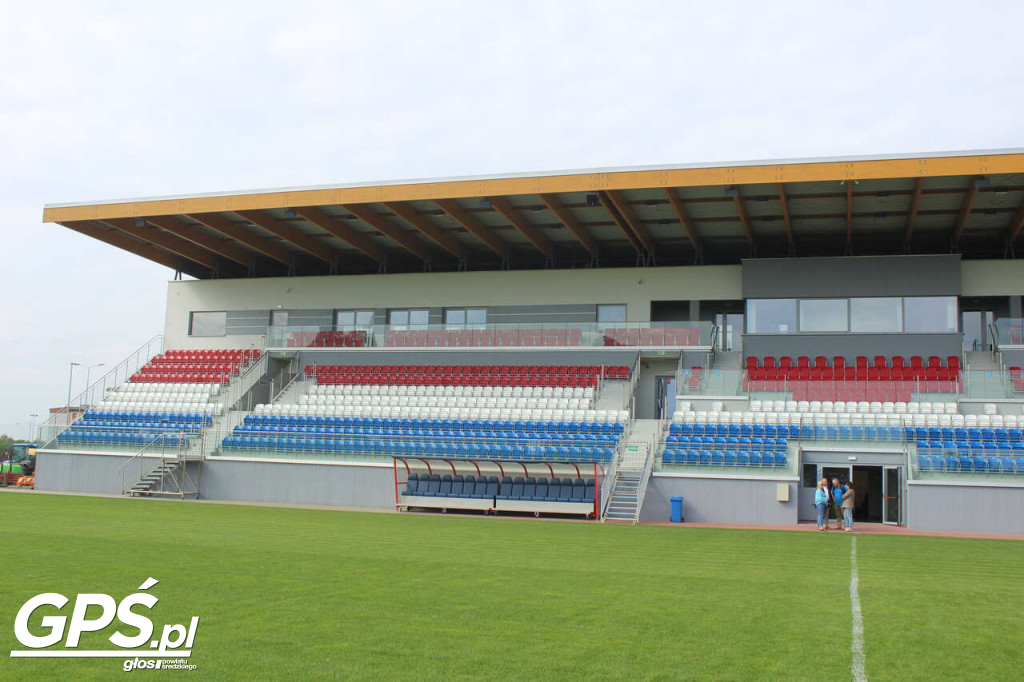 Jak wygląda nowy średzki stadion? Zobaczcie!