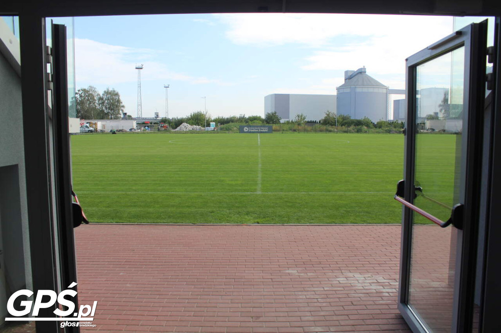 Jak wygląda nowy średzki stadion? Zobaczcie!