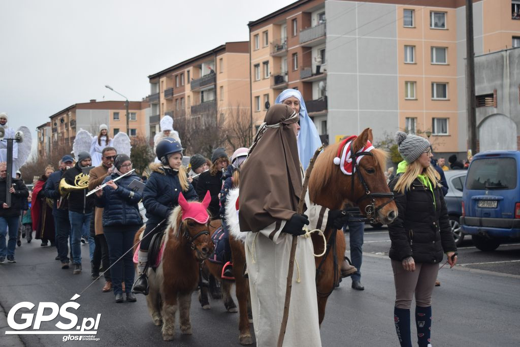 Orszak Trzech Króli przeszedł ulicami Środy