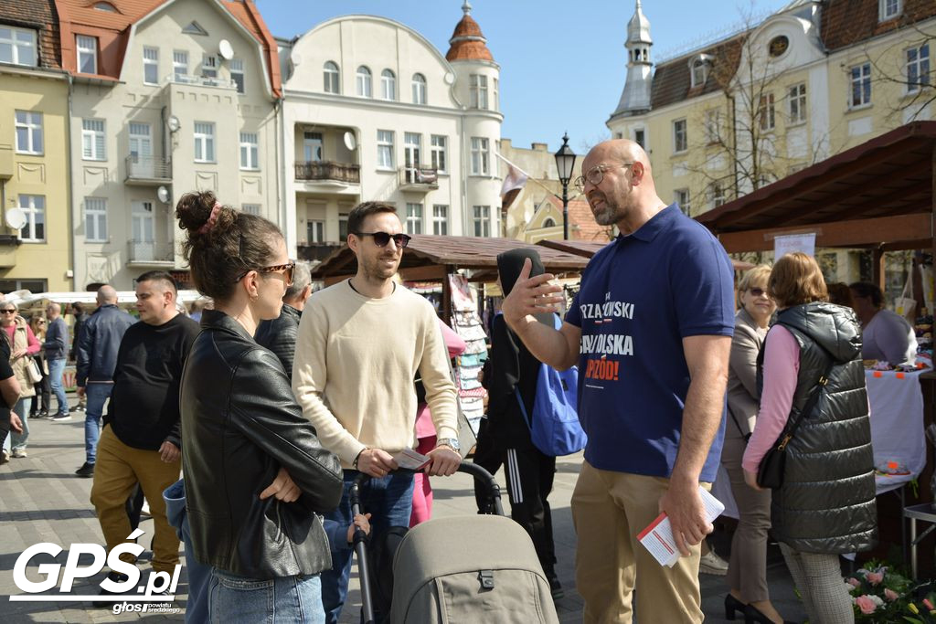 Wizyta komitetu wsparcia Rafała Trzaskowskiego w Środzie