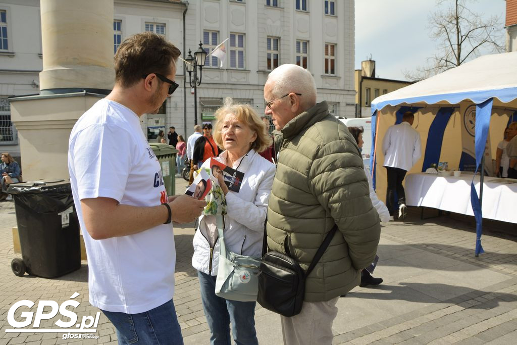 Wizyta komitetu wsparcia Rafała Trzaskowskiego w Środzie