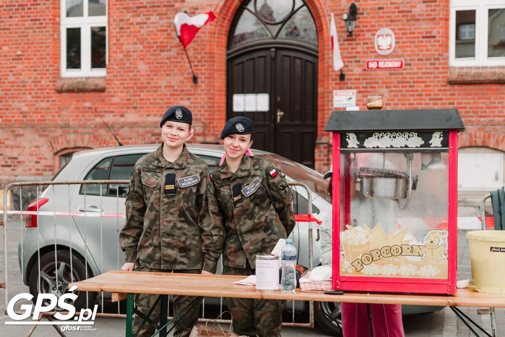 W Środzie ustanowiono rekord Polski w samobadaniu piersi