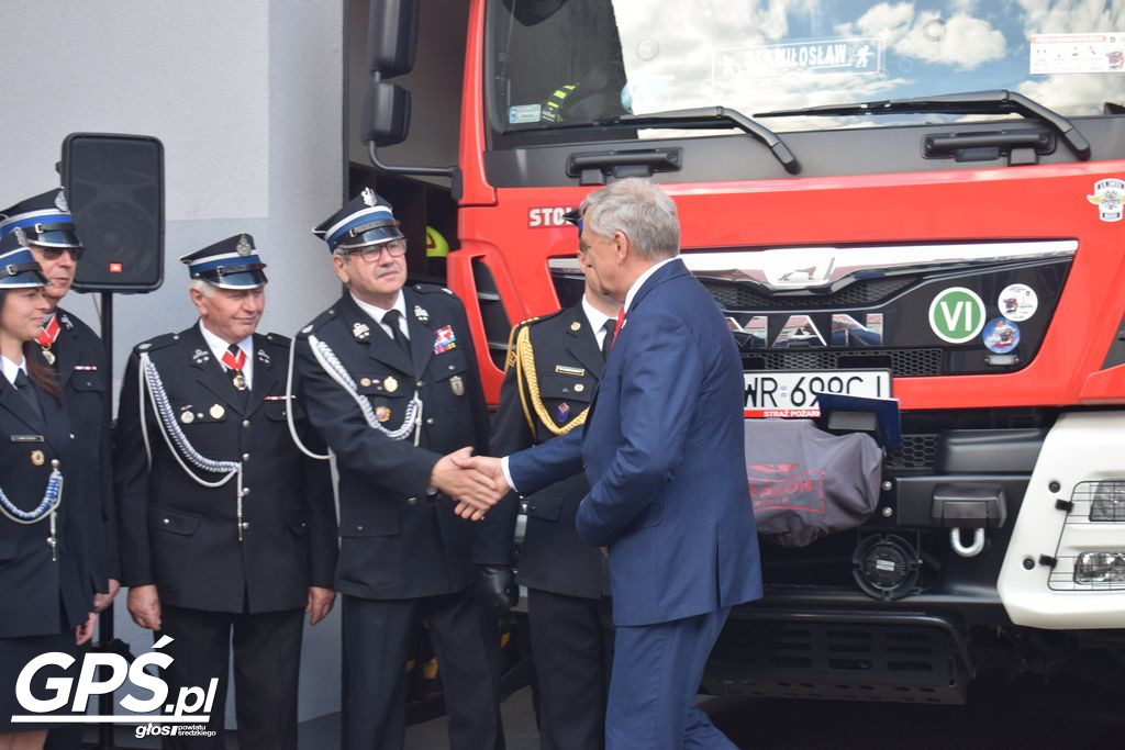 Przekazanie wozów dla OSP Miłosław i OSP Mikuszewo