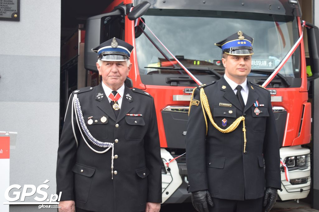 Przekazanie wozów dla OSP Miłosław i OSP Mikuszewo