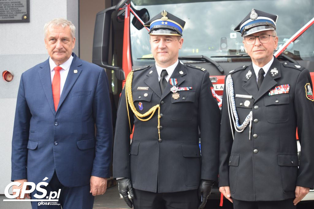 Przekazanie wozów dla OSP Miłosław i OSP Mikuszewo