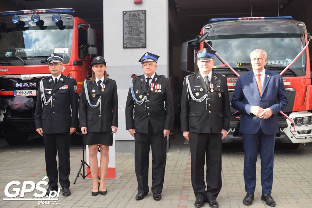 Przekazanie wozów dla OSP Miłosław i OSP Mikuszewo