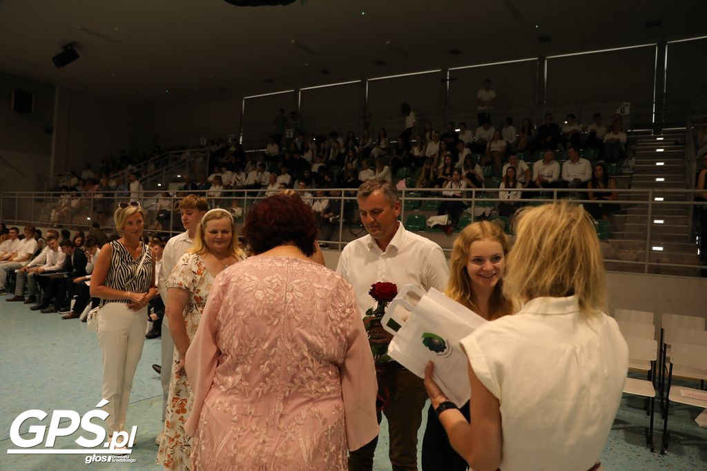 Stypendia dla najzdolniejszych uczniów Zespołu Szkół Rolniczych w Środzie