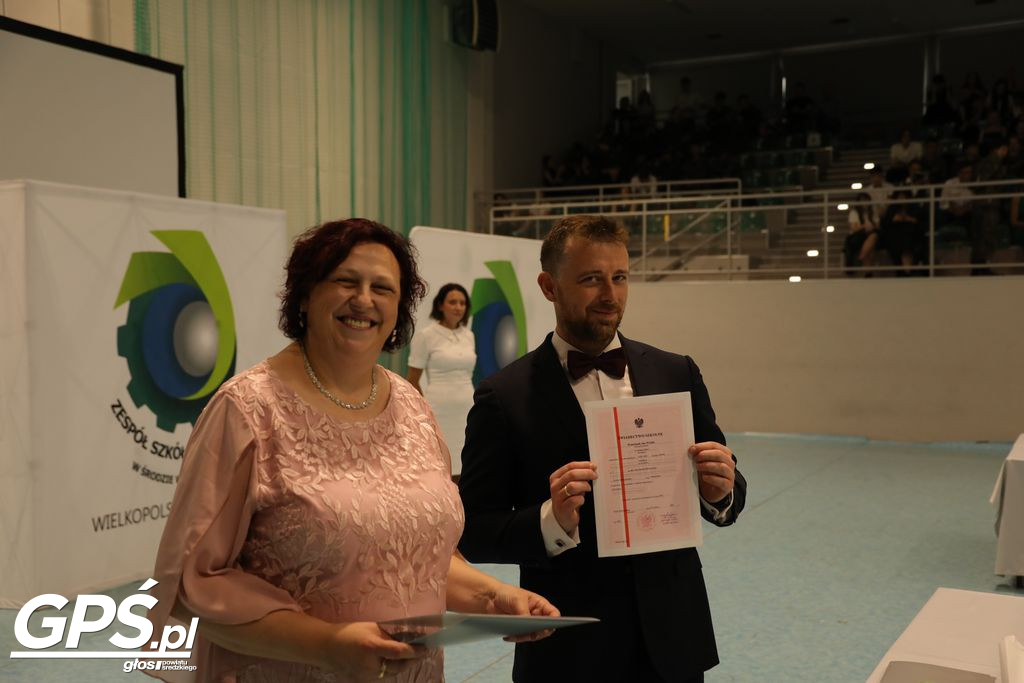 Stypendia dla najzdolniejszych uczniów Zespołu Szkół Rolniczych w Środzie