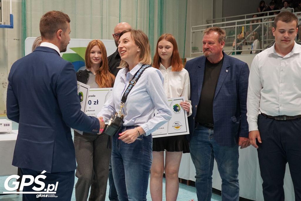 Stypendia dla najzdolniejszych uczniów Zespołu Szkół Rolniczych w Środzie