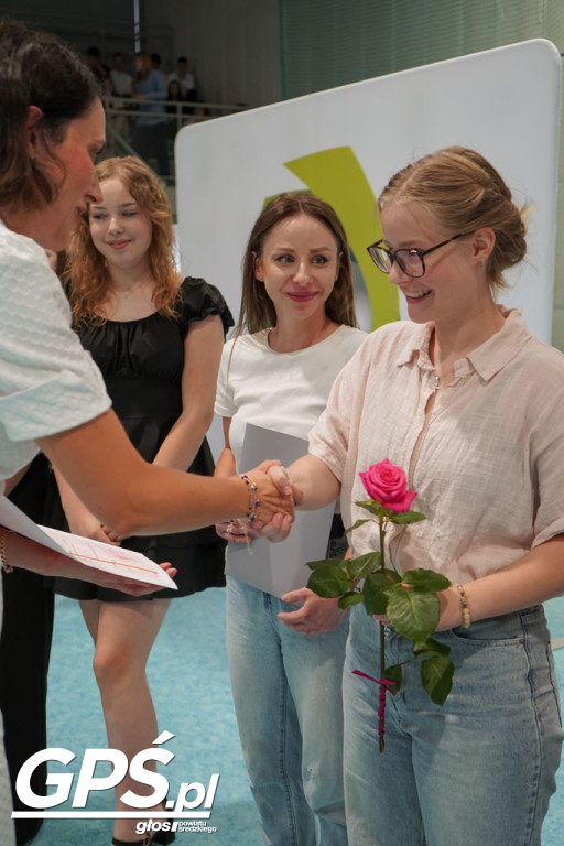 Stypendia dla najzdolniejszych uczniów Zespołu Szkół Rolniczych w Środzie