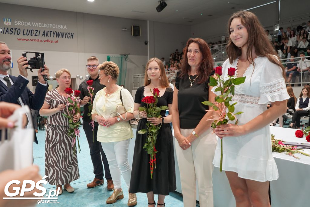 Stypendia dla najzdolniejszych uczniów Zespołu Szkół Rolniczych w Środzie