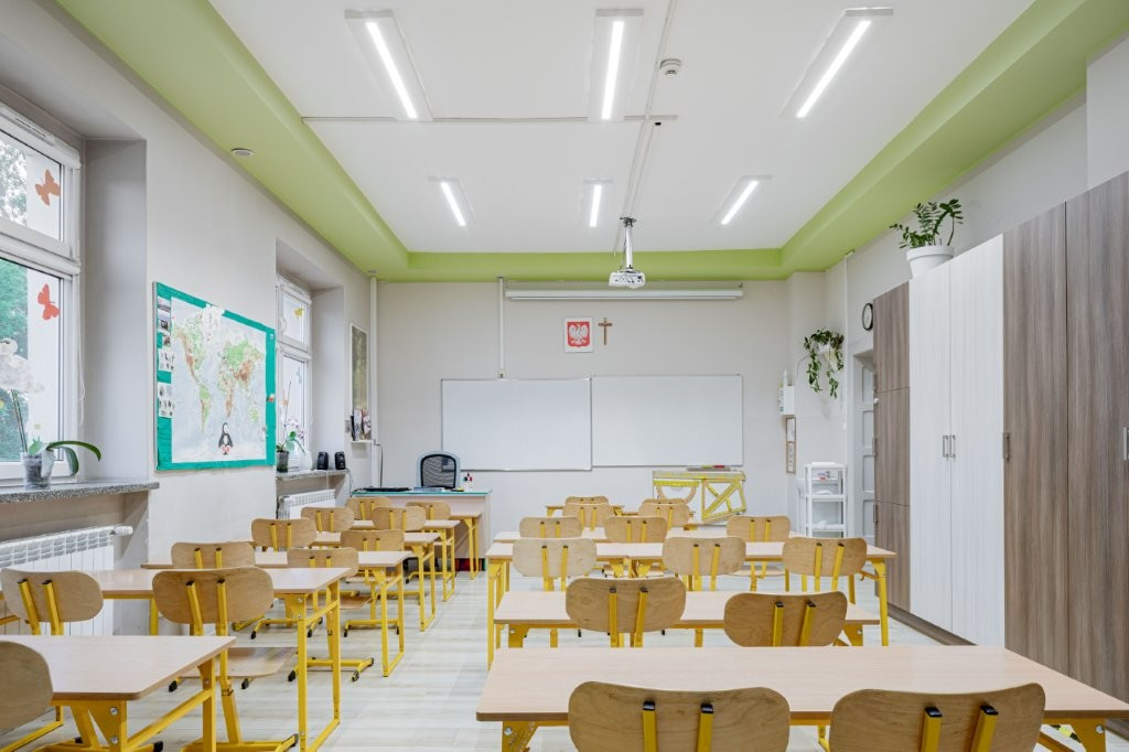 Nowe oświetlenie w średzkich szkołach