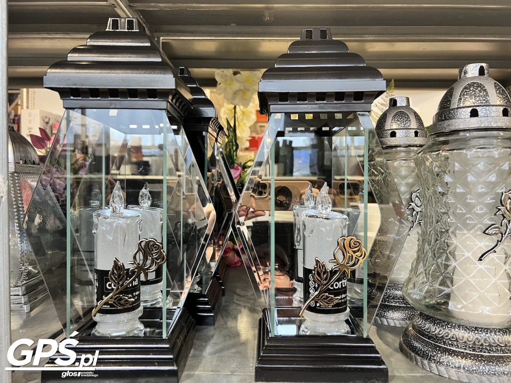 Środa Wlkp: W Bricomarché zrobisz zakupy na 1 listopada