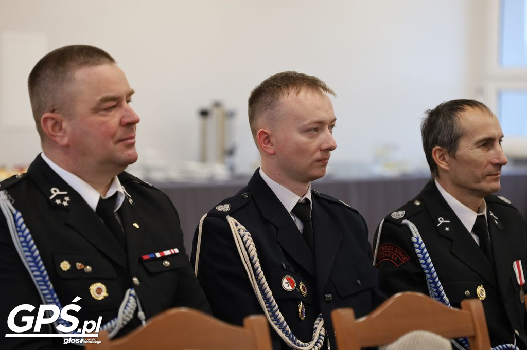 Przekazanie wozu OSP Mikuszewo dla mołdawskiej gminy Sireți