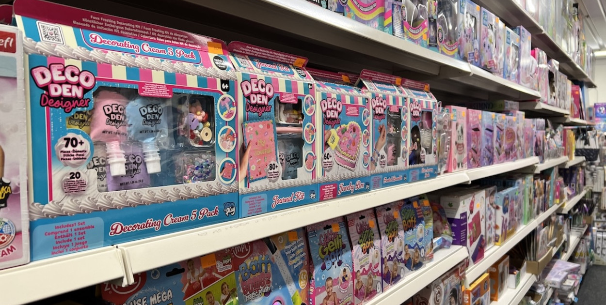 Środa Wlkp: Prezenty i zabawki w Hurtownii AWZ