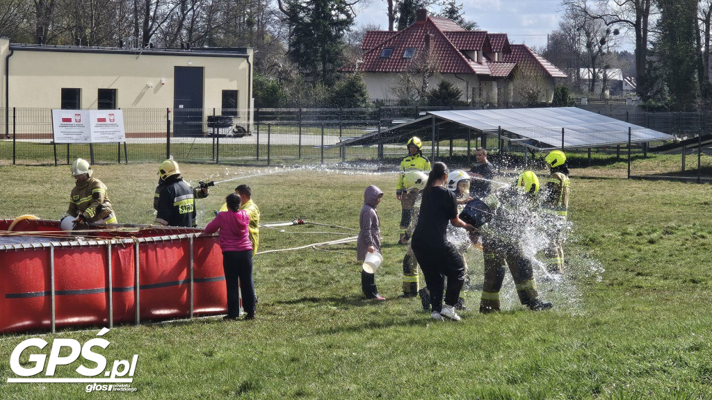 Śmigus-dyngus w Boguszynie