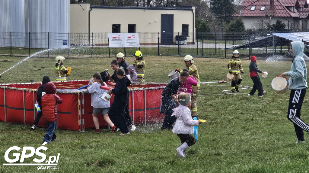 Śmigus-dyngus w Boguszynie