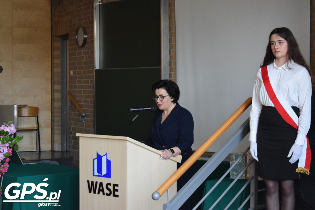 Pożegnanie uczniów klas maturalnych w ZSA