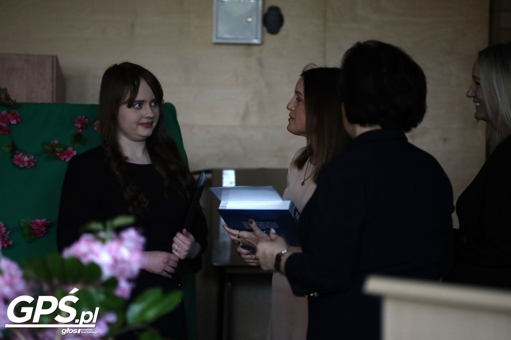 Pożegnanie uczniów klas maturalnych w ZSA