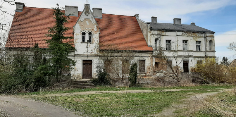 Zapomniane majątki - Polwica