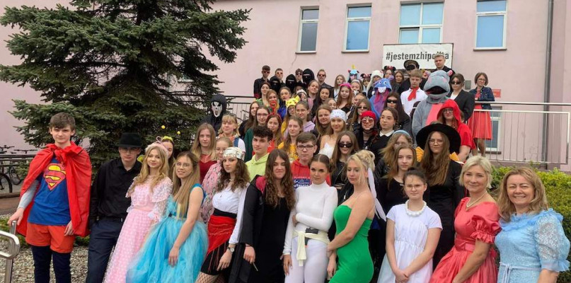 W tym roku motywem przewodnim był "Powrót do dzieciństwa"
