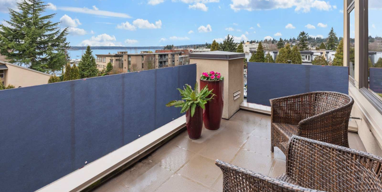 Montaż osłony balkonowej - jakie są zalety i dlaczego warto kupić osłony balkonowe