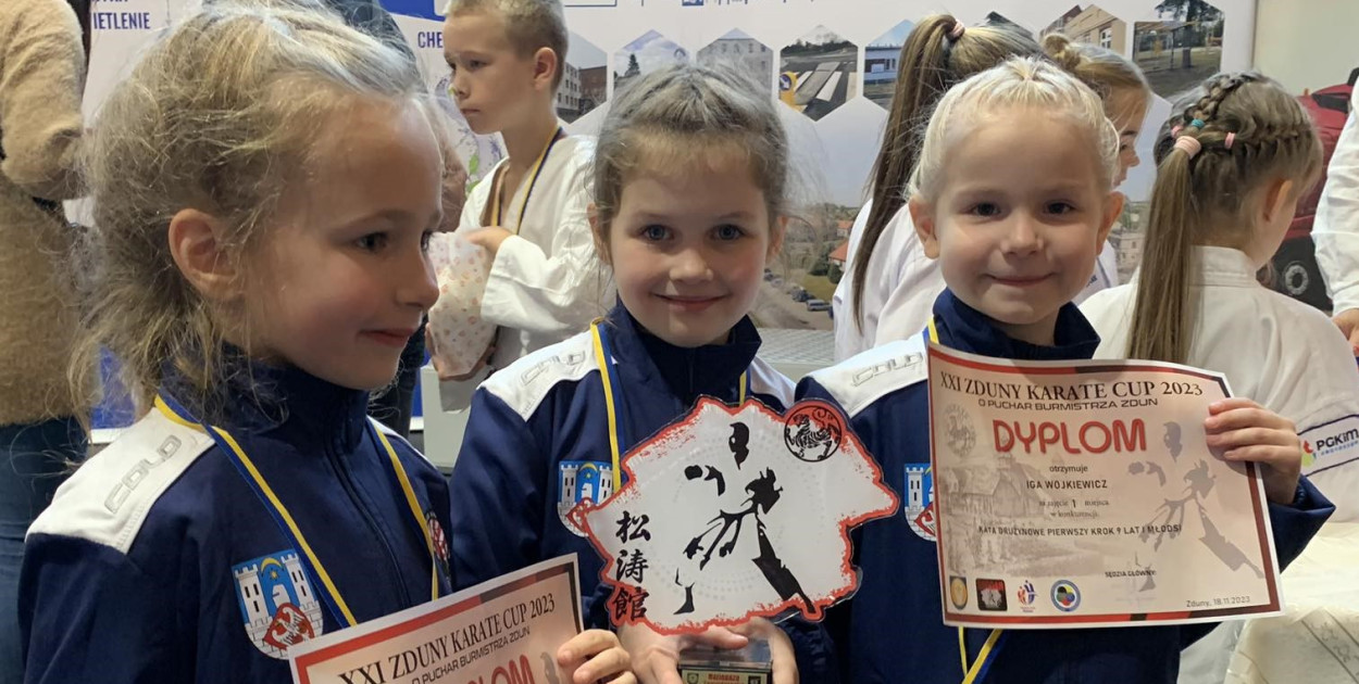 Ania, Nikola i Iga - sześciolatki, które wygrały drużynowe PK 9 lat i młodszych