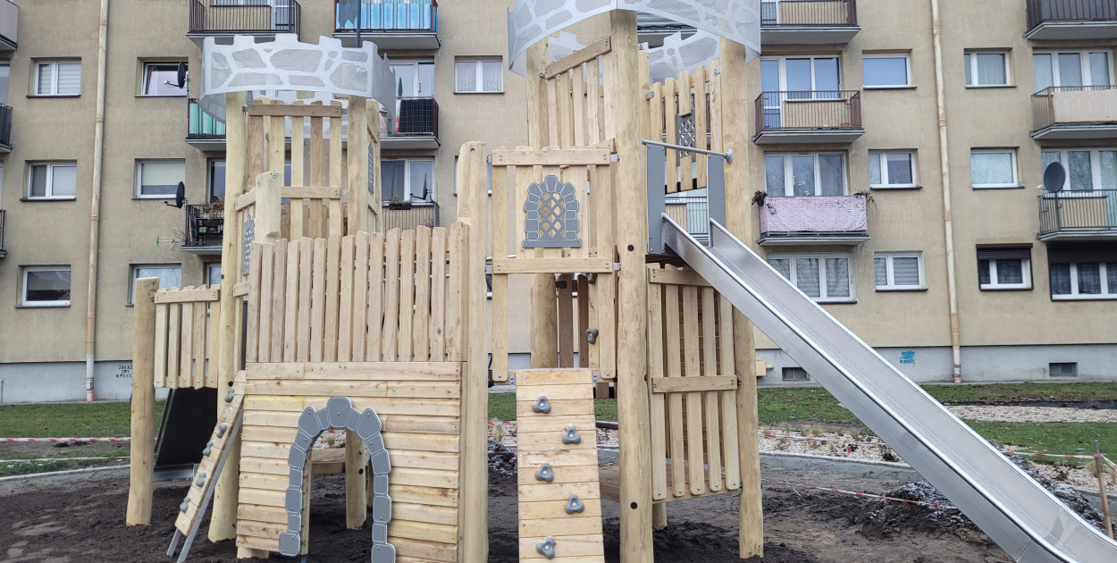 Plac może zostać urozmaicony