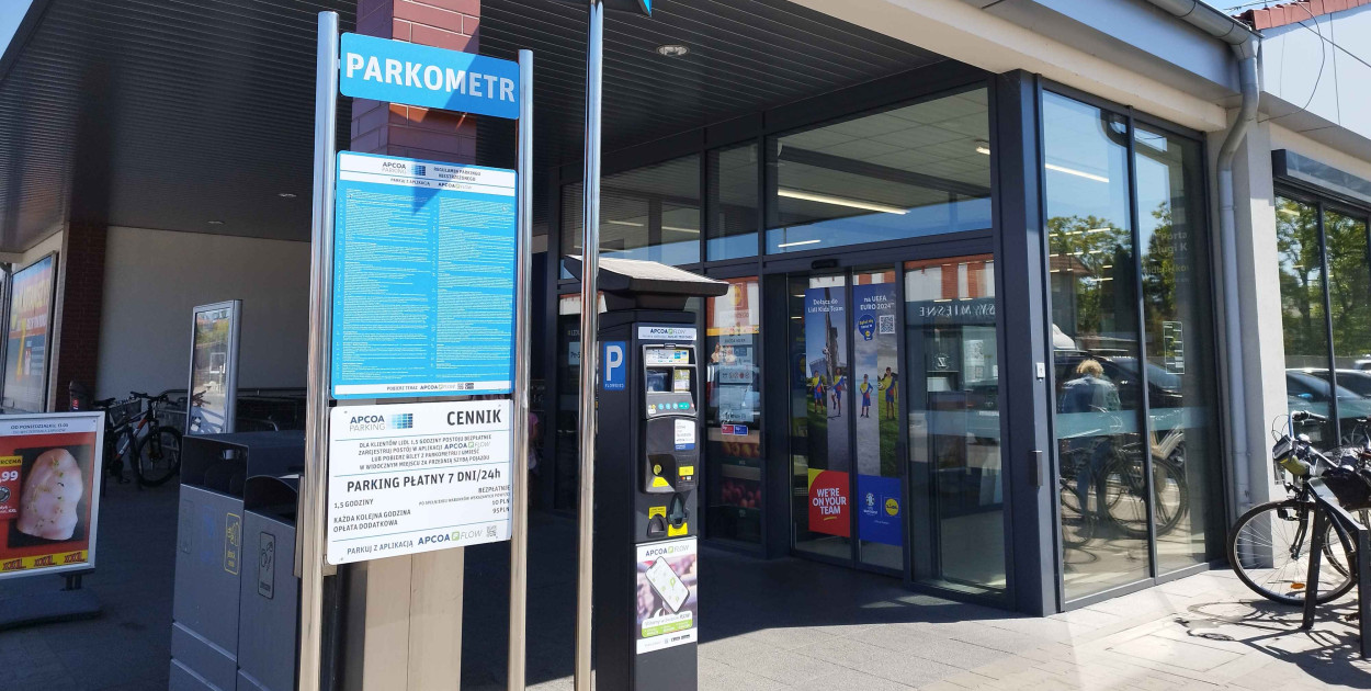 Od niedawna parking przy Lidlu jest płatny