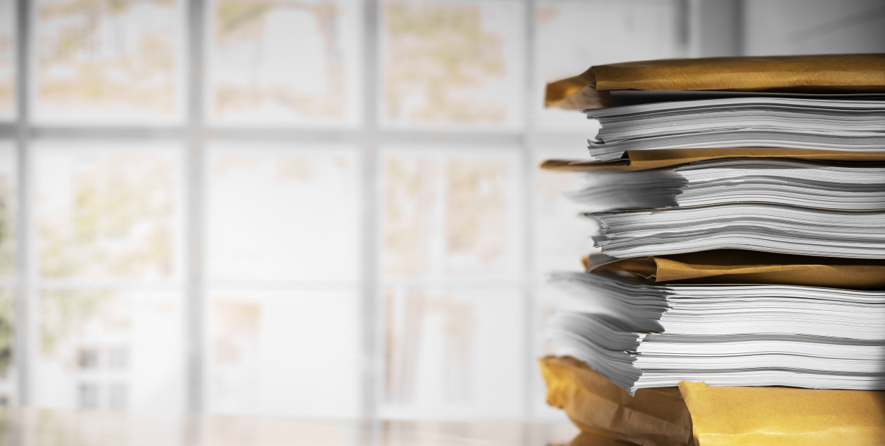 Utylizacja dokumentów – co robić z przeterminowanymi dokumentami?