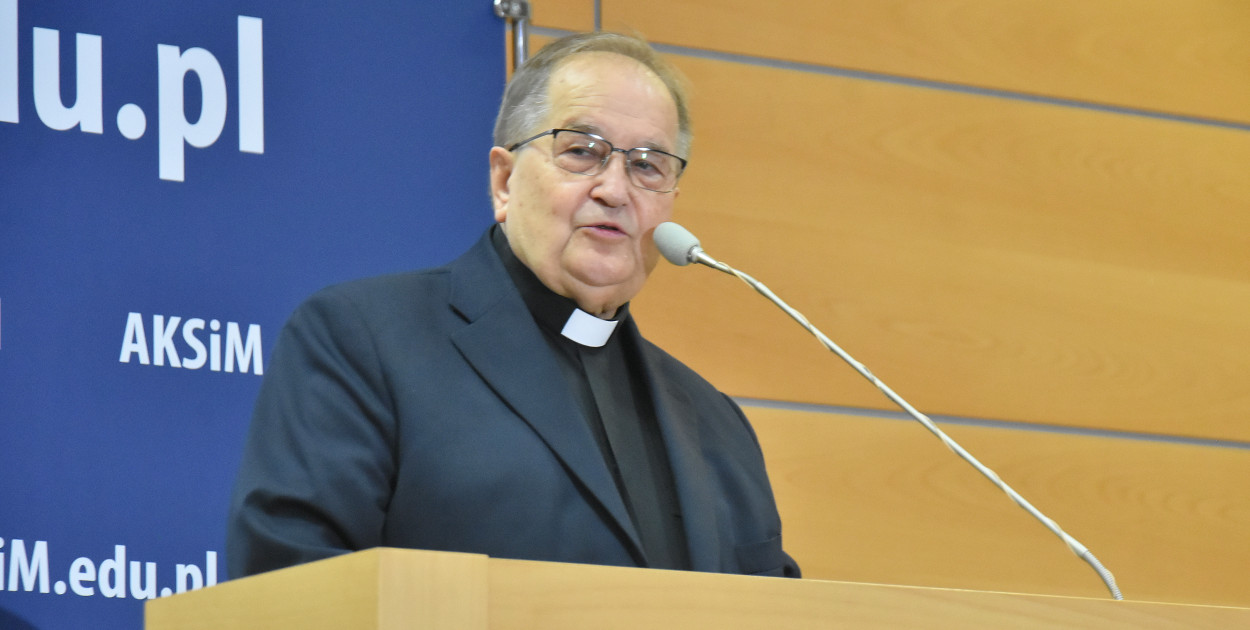 Gorąco u o. Rydzyka. Trwa wielka akcja CBA w jego fundacji