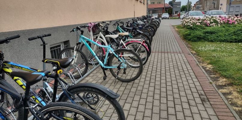 Uczniowie Trójki chętnie przyjeżdżają do szkoły rowerami