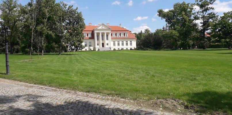 Fot. Pałac Generała Dąbrowskiego