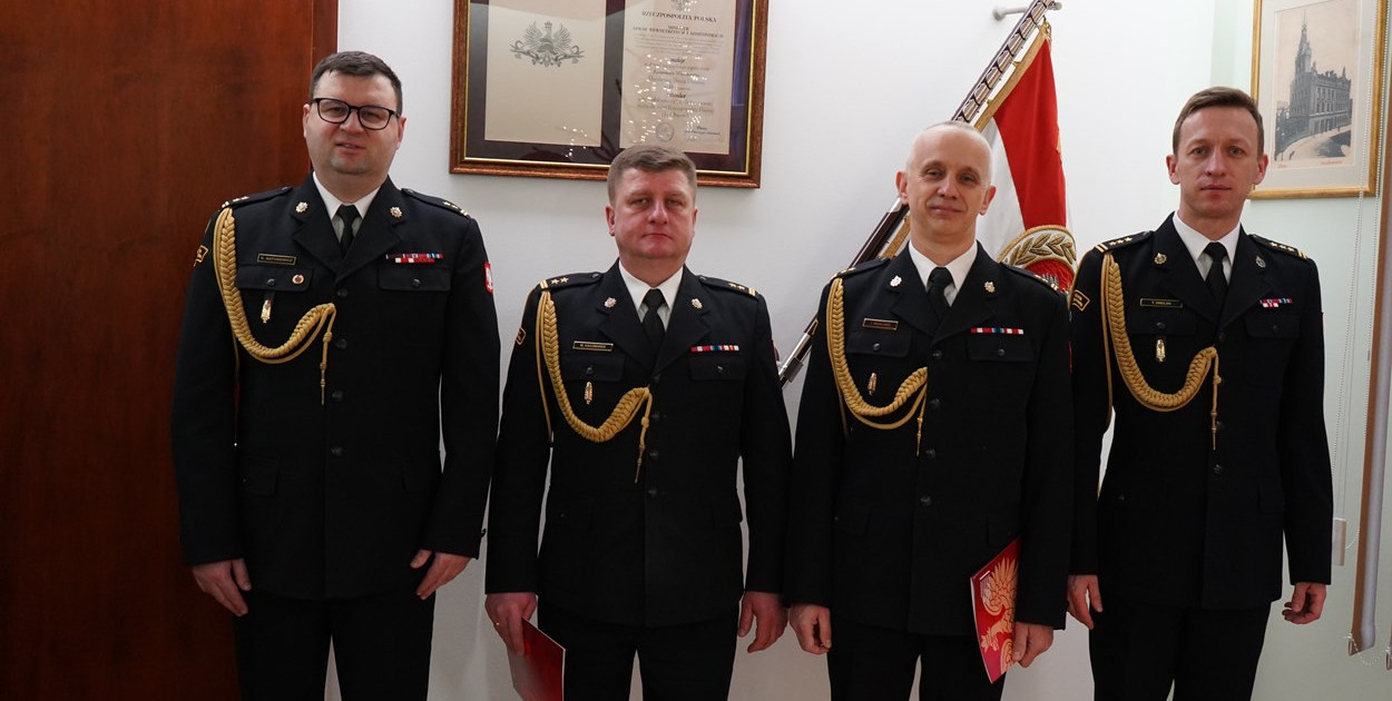 Fot. Michał Tunkiewicz/ PSP Środa Wlkp. - P.O. Komendanta Powiatowego PSP w Środzie Wlkp. brygadier Maciej Kaczmarek (drugi od lewej)