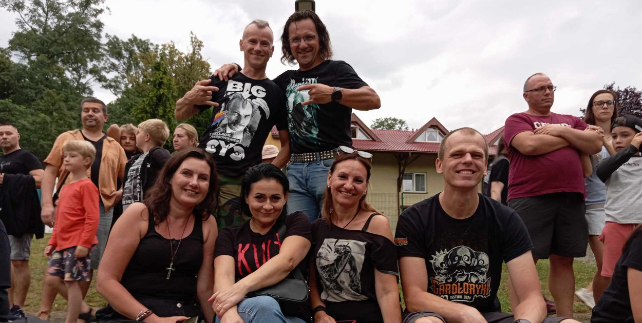 Średzcy fani rocka w Żerkowie