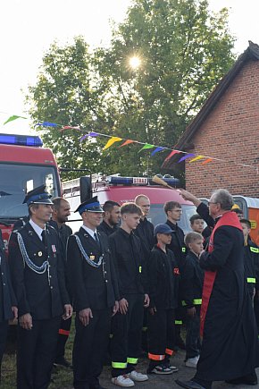 Samochód ratowniczo-gaśniczy OSP Mikuszewo-951