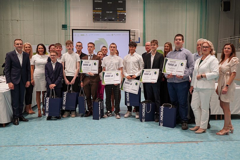 Stypendia dla najzdolniejszych uczniów Zespołu Szkół Rolniczych w Środzie