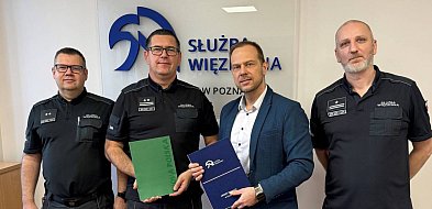 Średzka firma podpisała umowy z Aresztem Śledczym w Poznaniu-19095