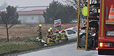 Tragiczny wypadek przed wjazdem do Zaniemyśla. Jedna osoba nie żyje-20337