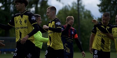 Wygrana Pompa Team z wiceliderem i szansa na awans-21315