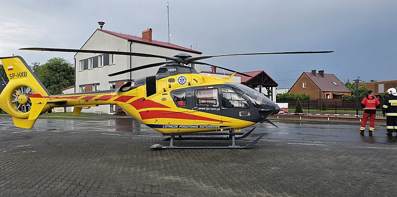 Popołudniowy wypadek w Pięczkowie. Lądował śmigłowiec LPR - 21377