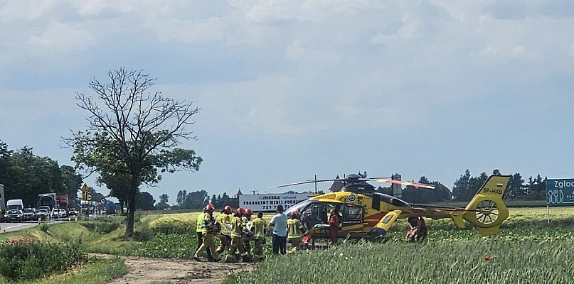Zderzenie pojazdów na DK11. Lądował śmigłowiec LPR - 21572