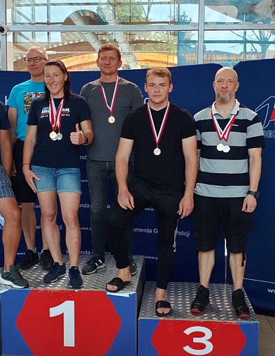 Średzki policjant na podium w Warszawie-21609