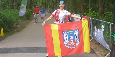 Rywalizowali w 48-godzinnym biegu. Polonistka na podium!-21625