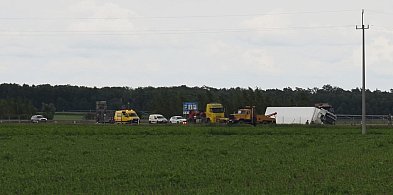 Kierujący ciągnikiem siodłowym zasnął w trakcie jazdy-21638