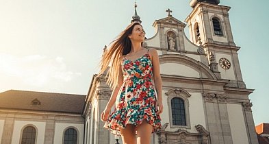 Proboszcz przypomina: nie godzi się przychodzić w skąpych strojach do kościoła-22015