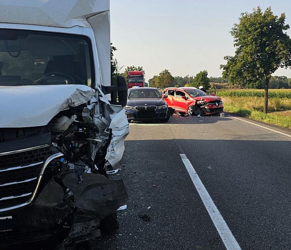 Niebezpieczne zdarzenie na DK11-22619