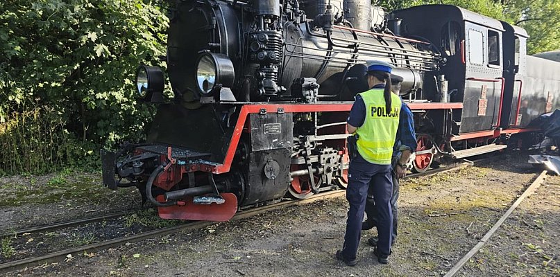 Wjechał bezpośrednio przed parowóz Średzkiej Kolei Powiatowej - 22627