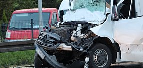 Zderzenie w Brodowie. Mężczyzna był zakleszczony w poje